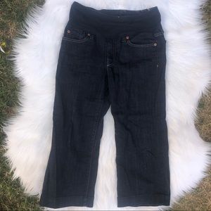 Maternity 7 for all mankind Capris